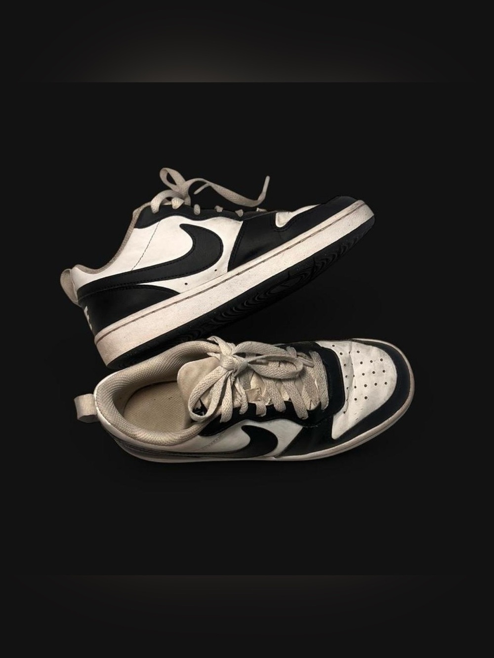 Kids Nike Court Low Sneakers Size 4.5 Y